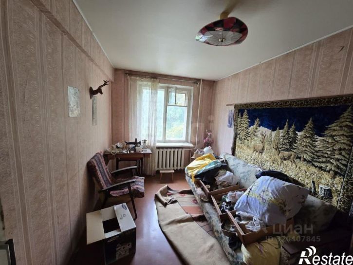 3-комн квартира улица Горбатова, 1,  д. 1