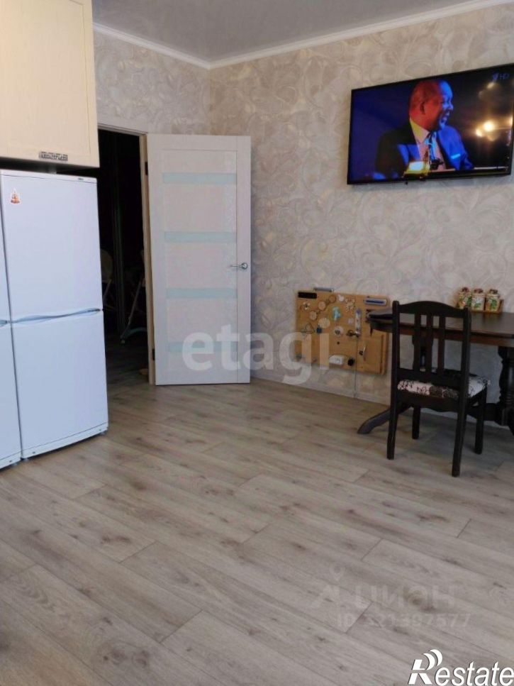 3-комн квартира Бежицкая улица, 279,  д. 279