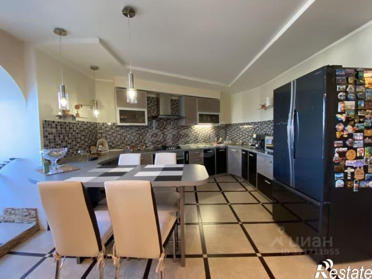 3-комн квартира улица Ромашина, 39,  д. 39