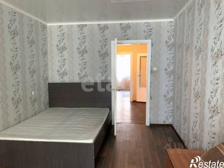 3-комн квартира улица Брянского Фронта, 28,  д. 28