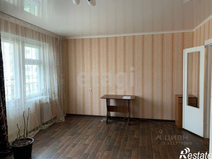 3-комн квартира улица Брянского Фронта, 28,  д. 28