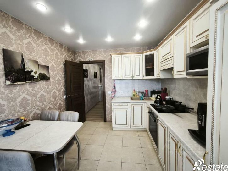 2-комн квартира улица Есенина, 22,  д. 22