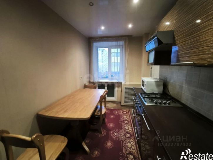 3-комн квартира улица Крахмалёва, 31,  д. 31