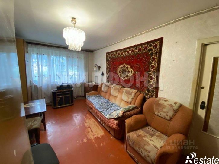 3-комн квартира улица Абашева, 2,  д. 2