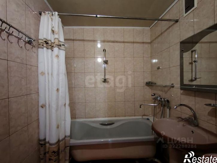 1-комн квартира улица Медведева, 56,  д. 56