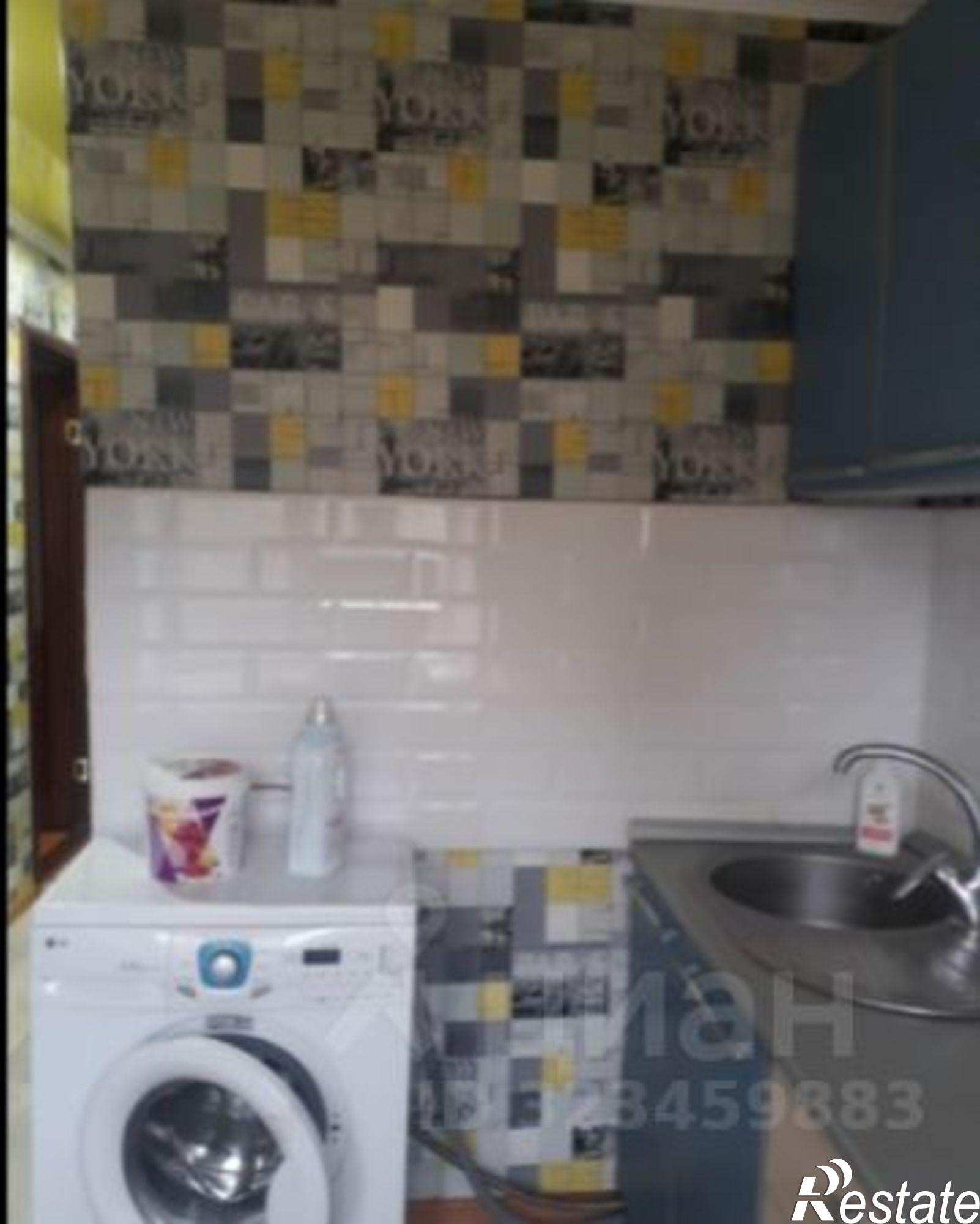 Сдать квартиру за 14 000 рублей на улица Емлютина, 43