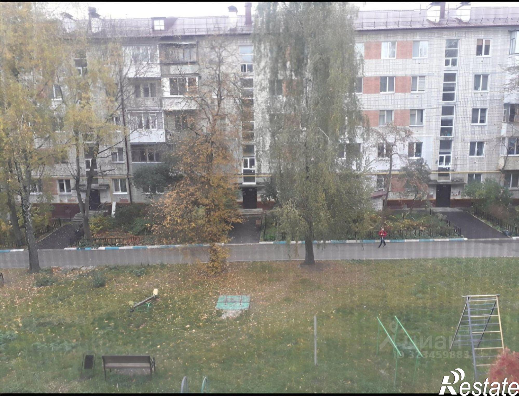 Сдать квартиру за 14 000 рублей на улица Емлютина, 43