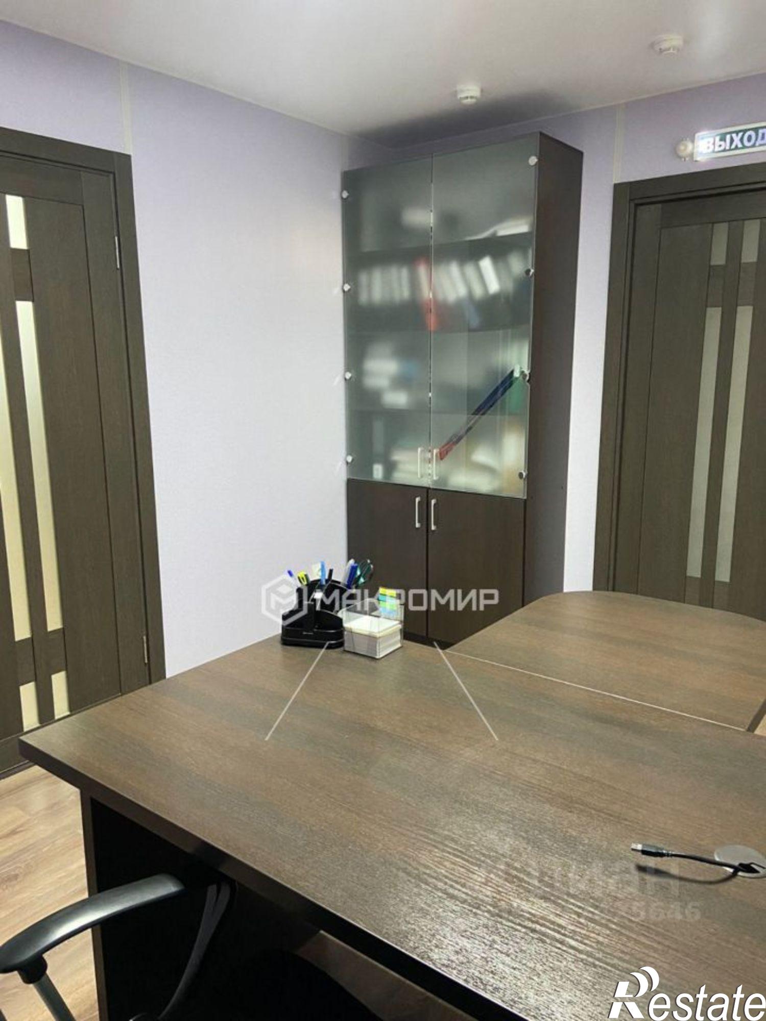 Купить офис, помещение под офис за 4 289 440 рублей на улица Комарова, 51