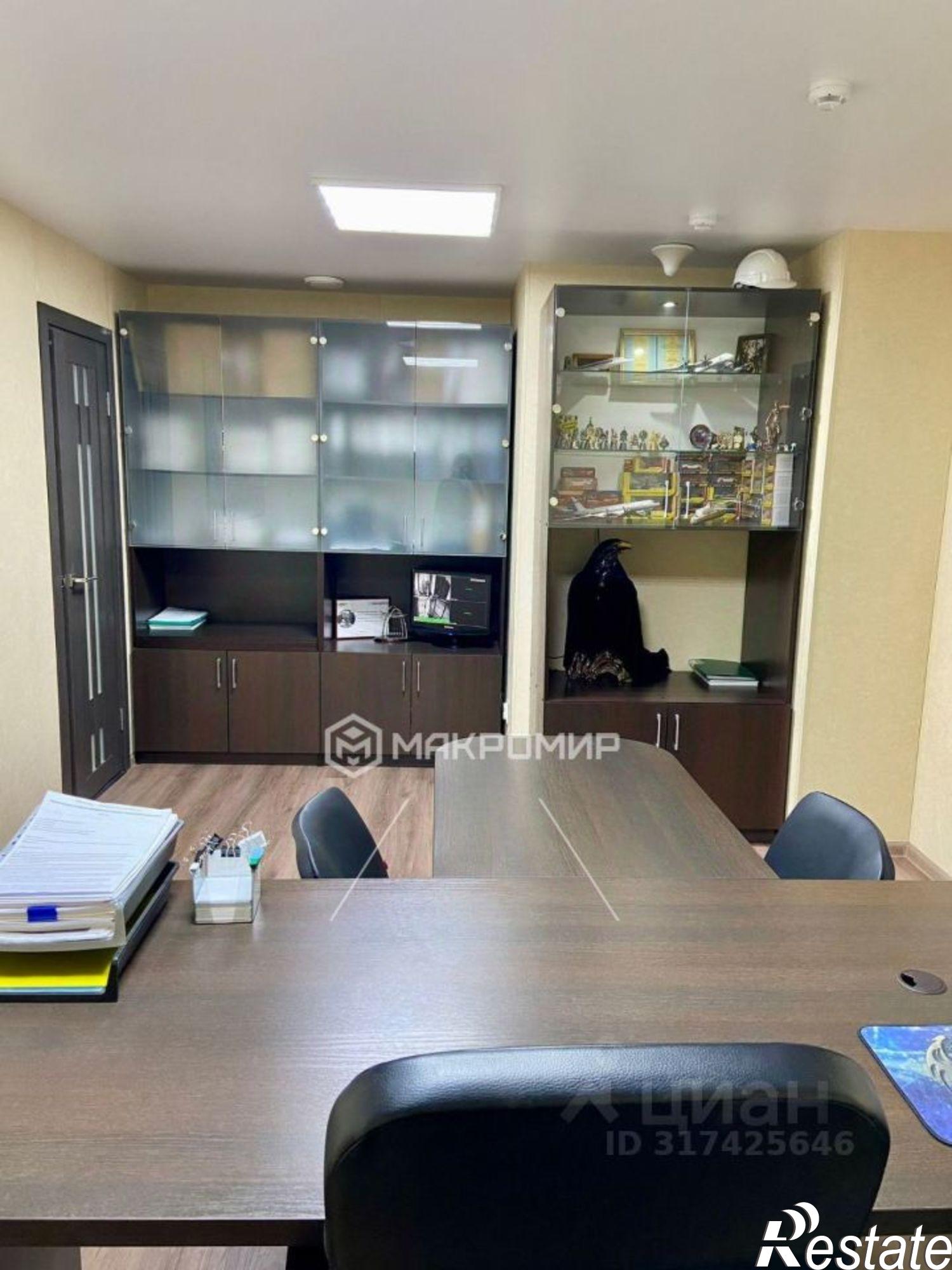 Купить офис, помещение под офис за 4 289 440 рублей на улица Комарова, 51