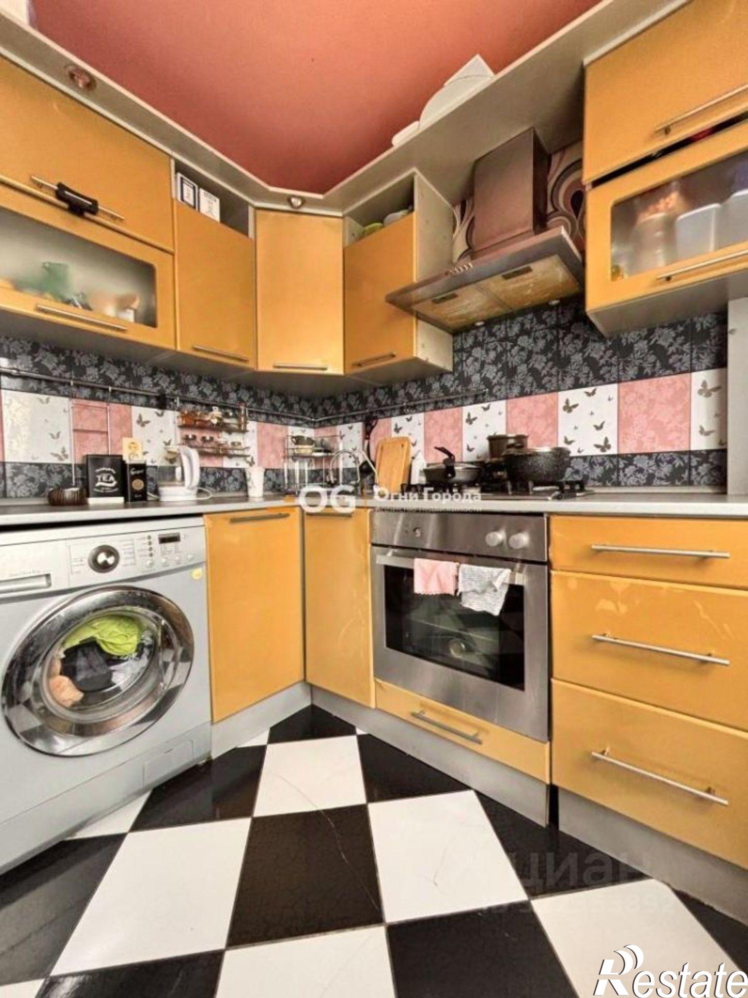 Купить квартиру за 3 150 000 рублей на улица Бурова, 39