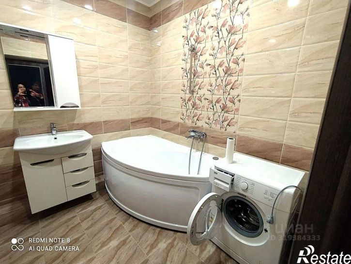 2-комн квартира улица Ульянова, 52 к1,  д. 52 к1