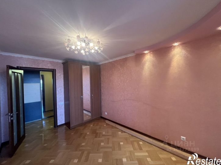 3-комн квартира улица Медведева, 56,  д. 56