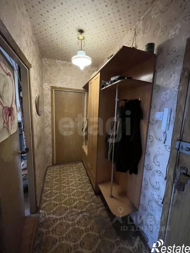 2-комн квартира улица Бурова, 47,  д. 47