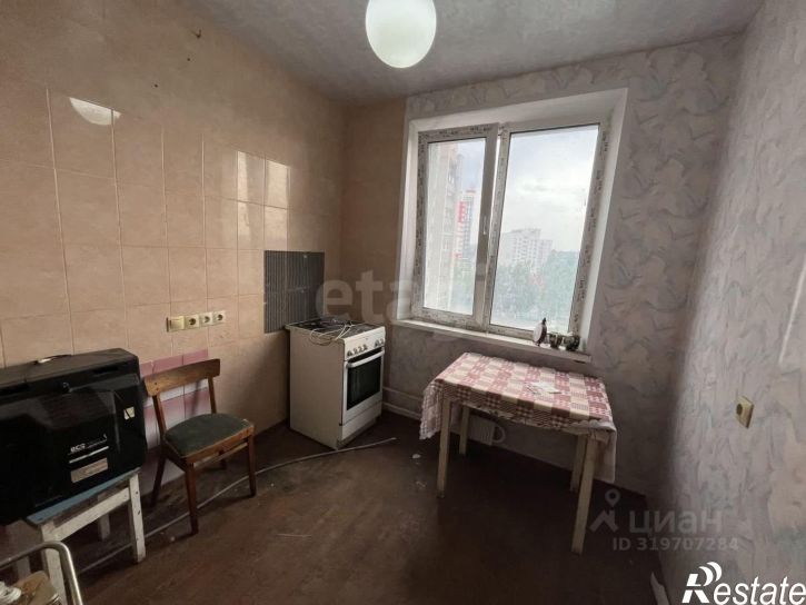 2-комн квартира улица Бурова, 47,  д. 47