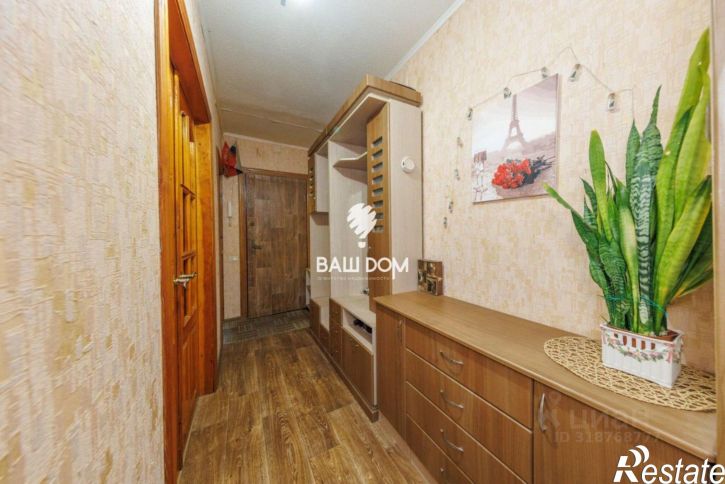 3-комн квартира улица Камозина, 27,  д. 27
