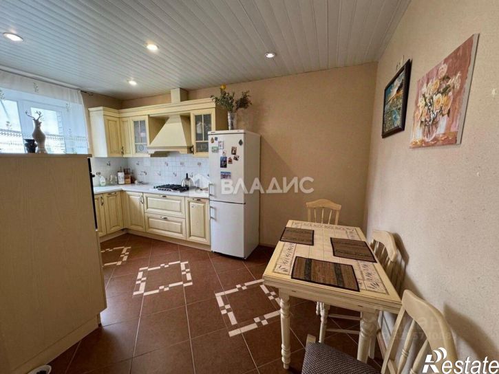 3-комн квартира улица Крахмалёва, 39,  д. 39