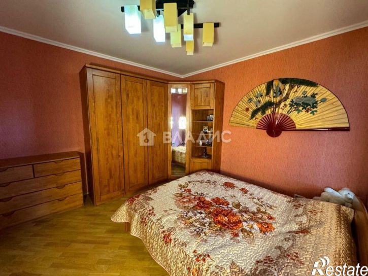 3-комн квартира улица Крахмалёва, 39,  д. 39