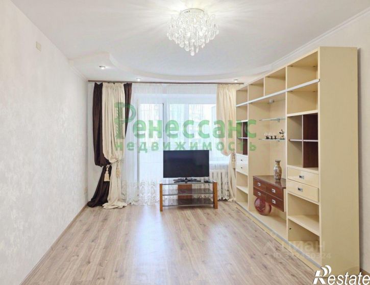 3-комн квартира улица Бурова, 38,  д. 38