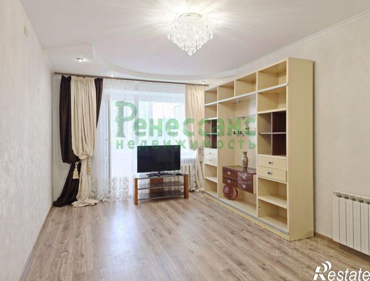 3-комн квартира улица Бурова, 38,  д. 38