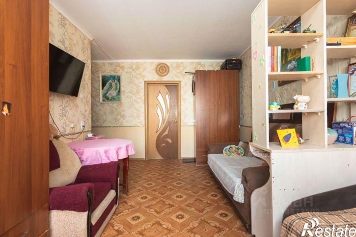 3-комн квартира улица Бурова, 47,  д. 47