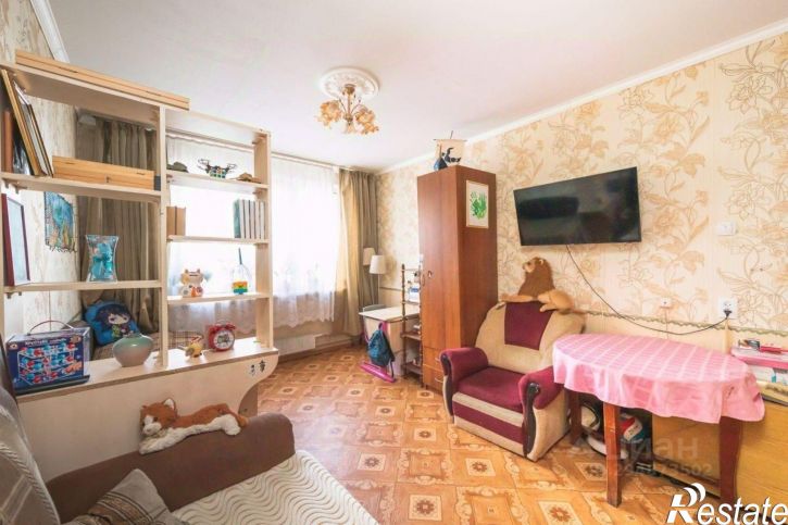 3-комн квартира улица Бурова, 47,  д. 47