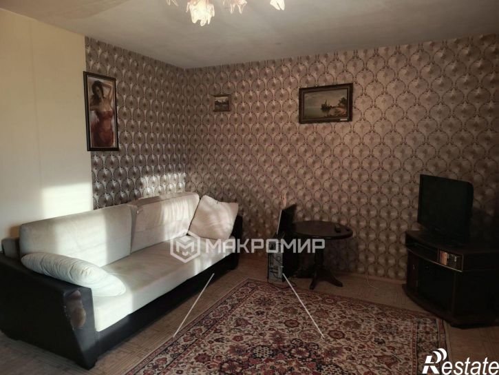 3-комн квартира улица Камозина, 43,  д. 43