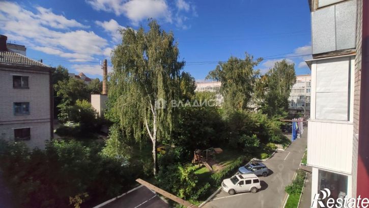 2-комн квартира Брянск, Октябрьская улица, 39