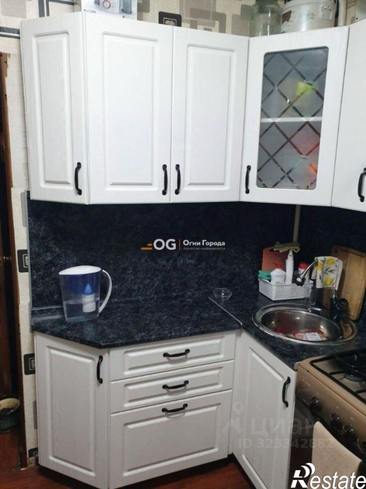 2-комн квартира улица Красной Гвардии, 18,  д. 18