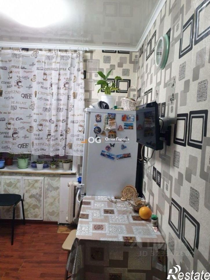 2-комн квартира улица Красной Гвардии, 18,  д. 18