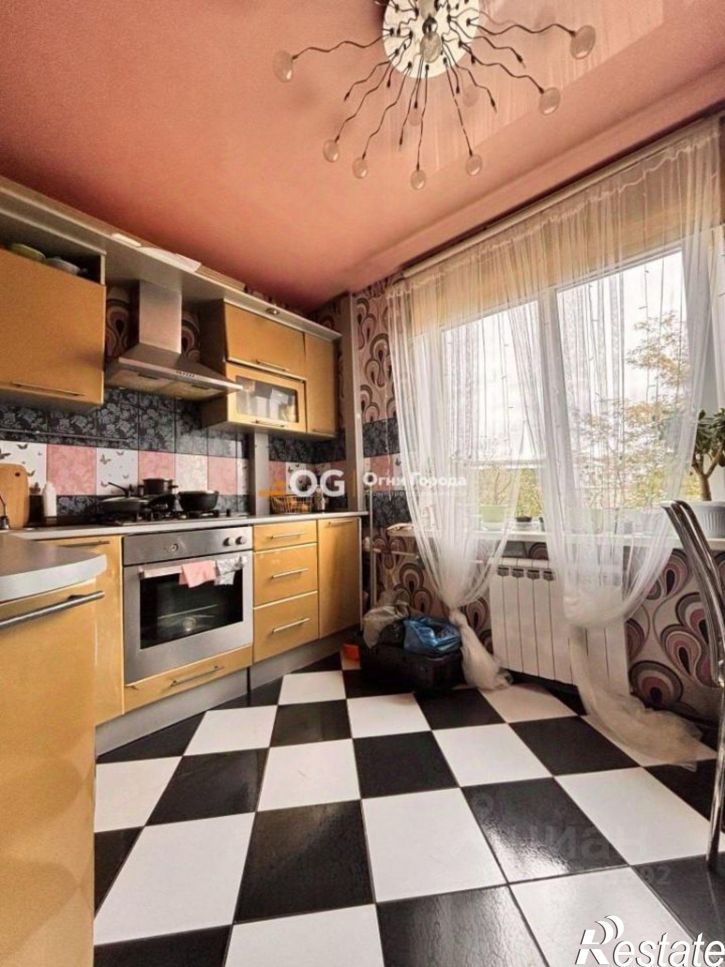 1-комн квартира улица Бурова, 39,  д. 39