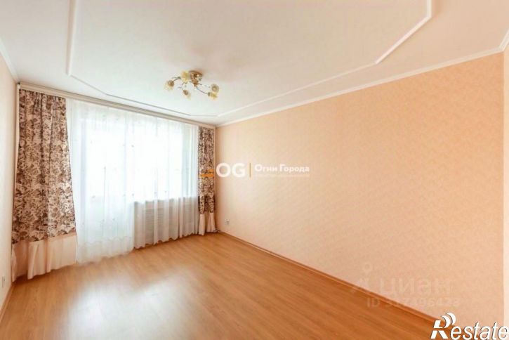 3-комн квартира улица Ромашина, 32,  д. 32