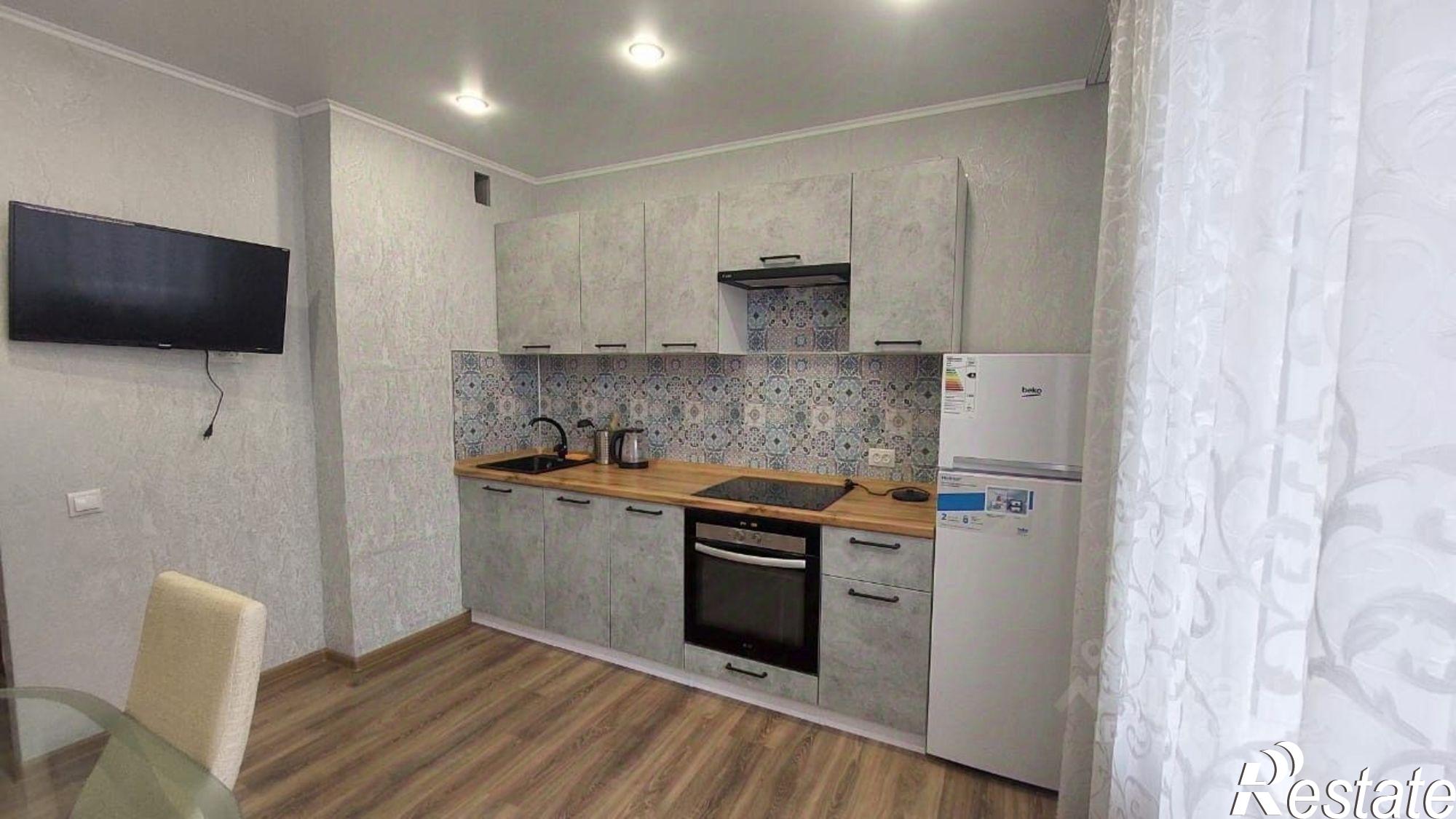 Сдать квартиру за 15 000 рублей на Белобережская улица, 26А