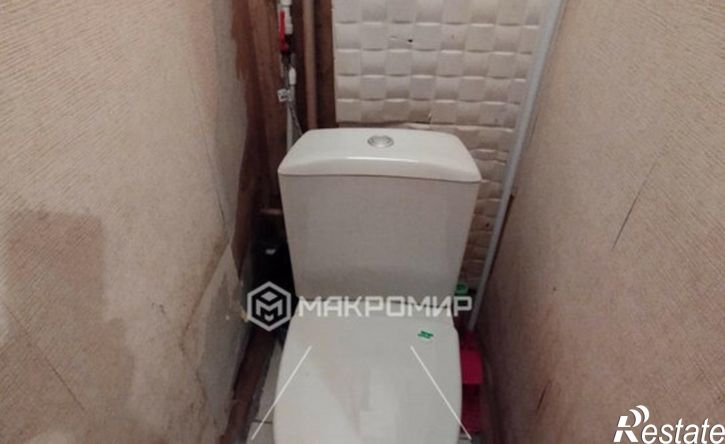 2-комн квартира улица Абашева, 5,  д. 5