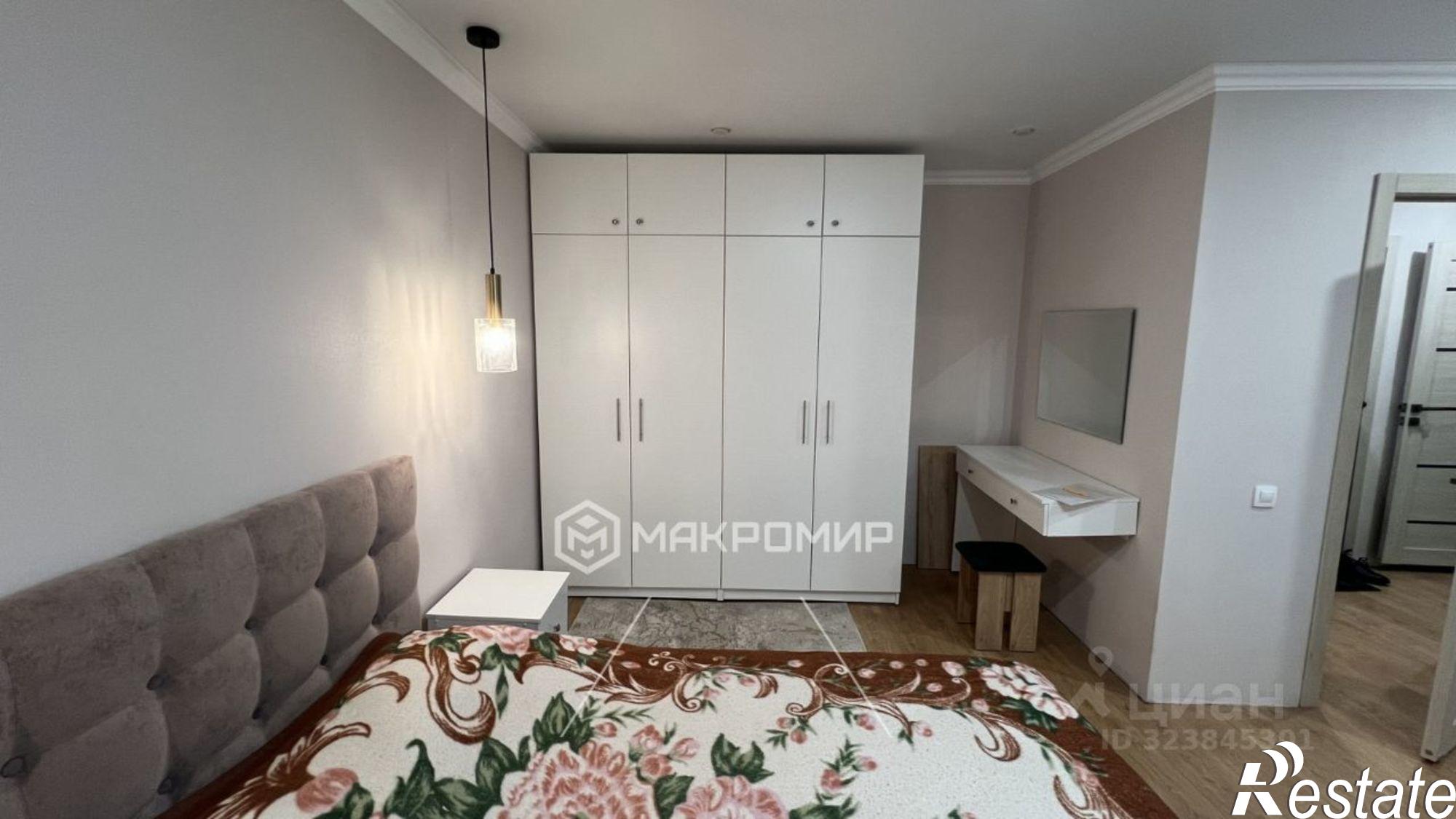 Сдать квартиру за 15 000 рублей на улица Камозина, 41