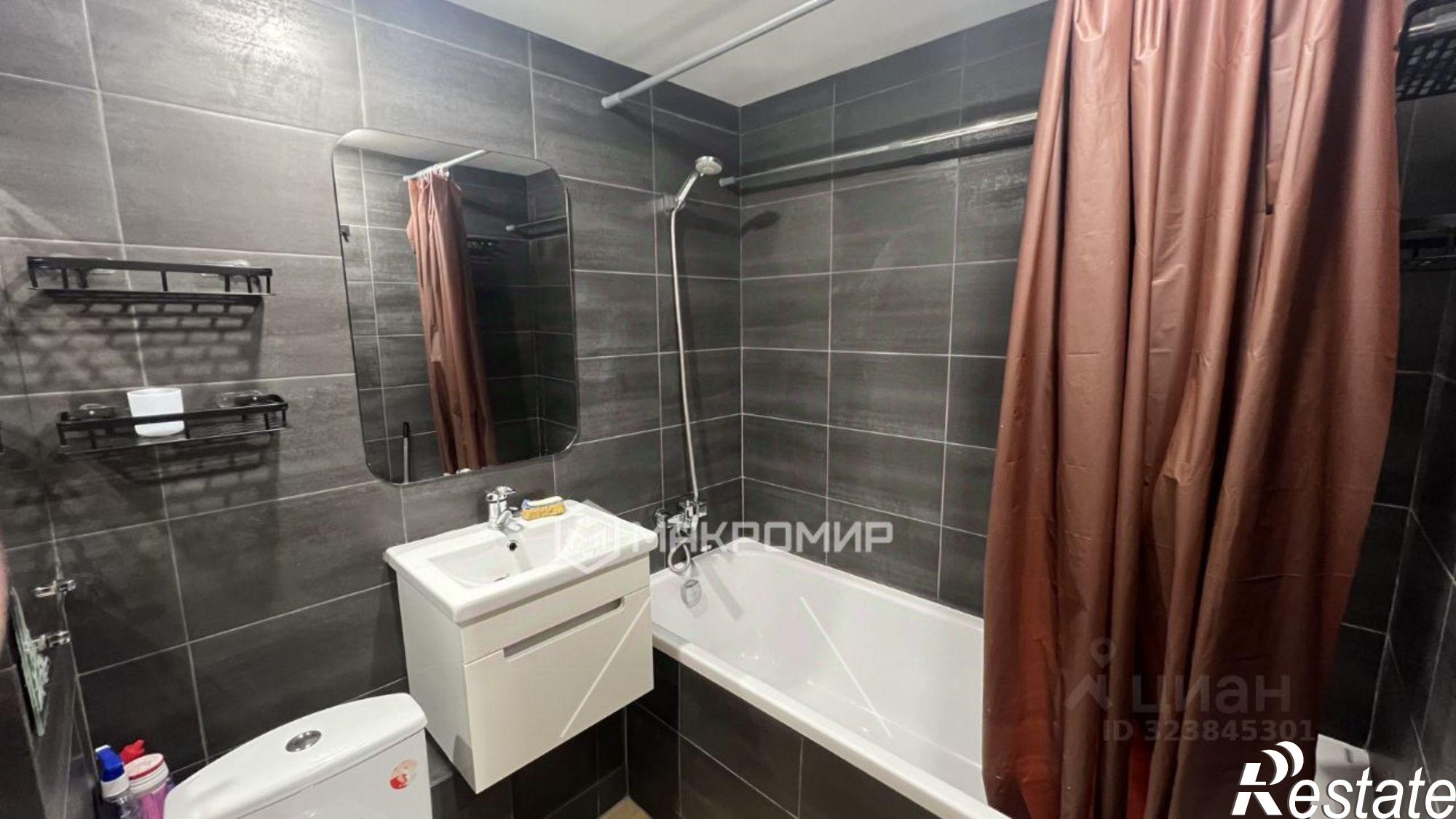 Сдать квартиру за 15 000 рублей на улица Камозина, 41