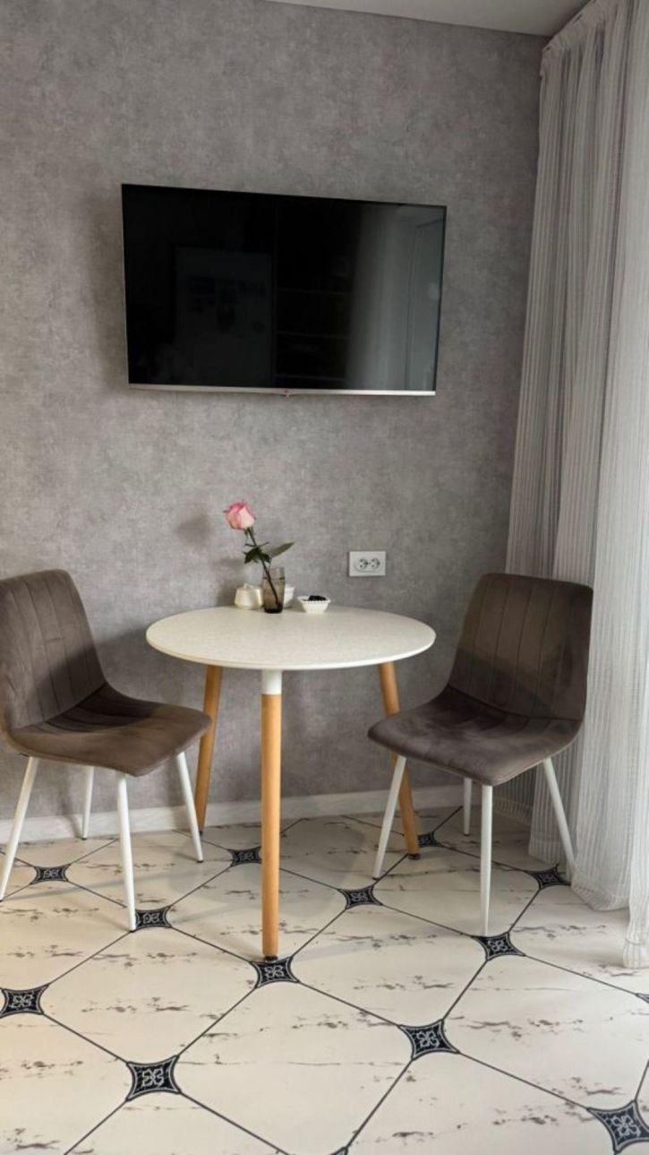 1-комн квартира Толстого А.К. ул, 2