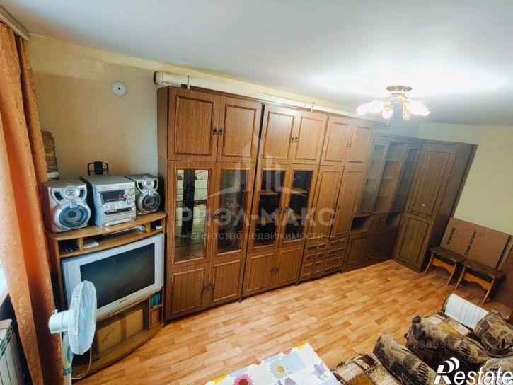 3-комн квартира Угольная улица, 20,  д. 20