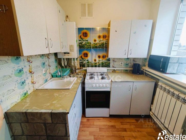 3-комн квартира Угольная улица, 20,  д. 20