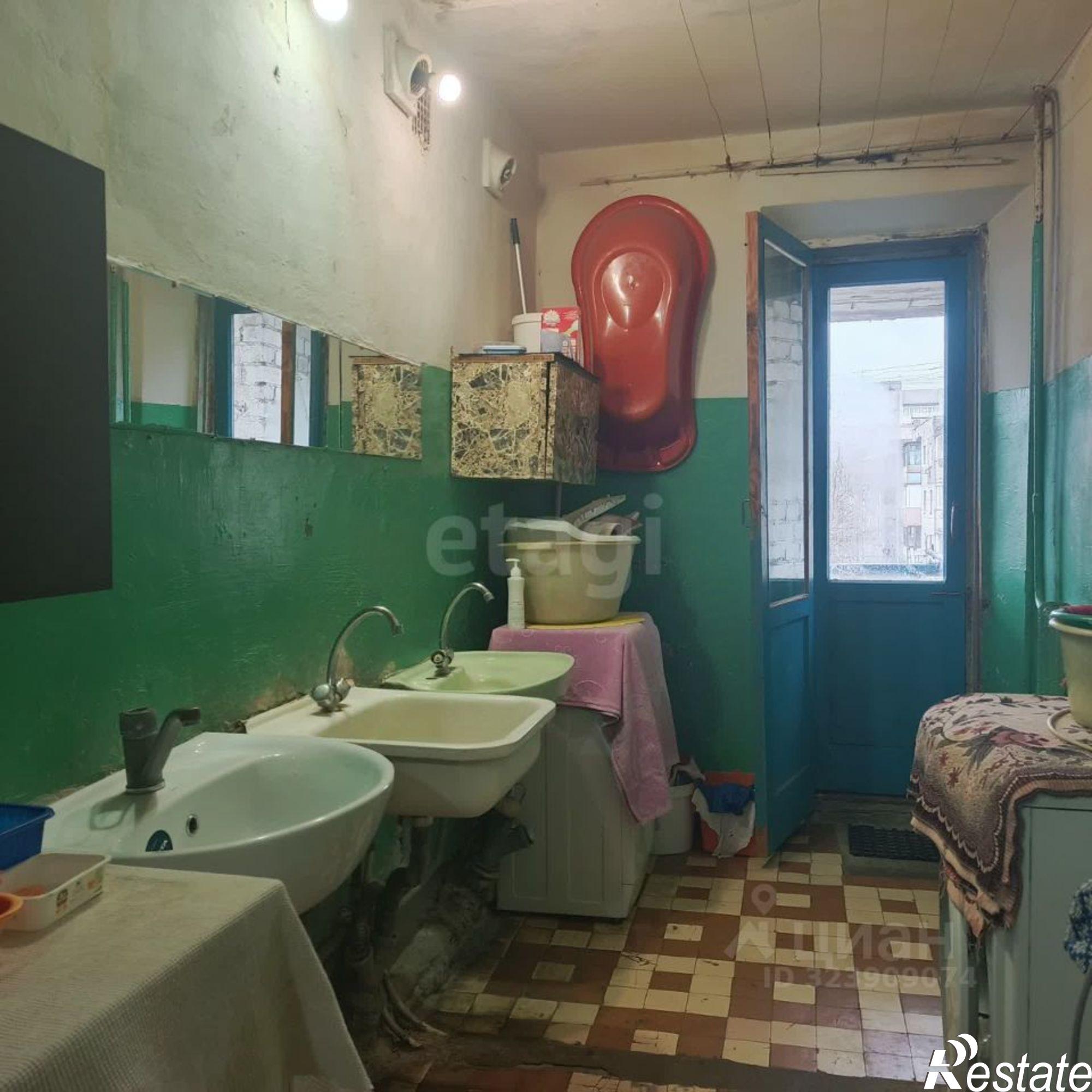 Купить комнату за 900 000 рублей на ул Транспортная, 16