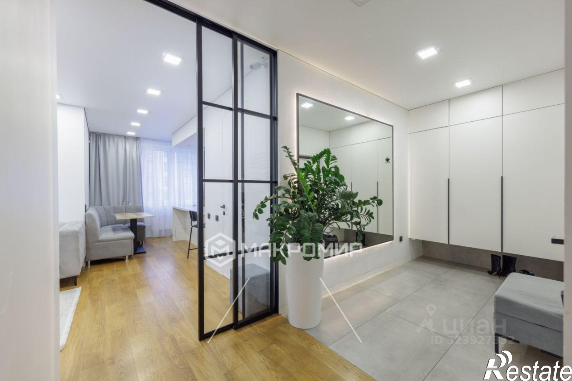 Купить квартиру за 15 700 000 рублей на улица имени О.С. Визнюка, 20