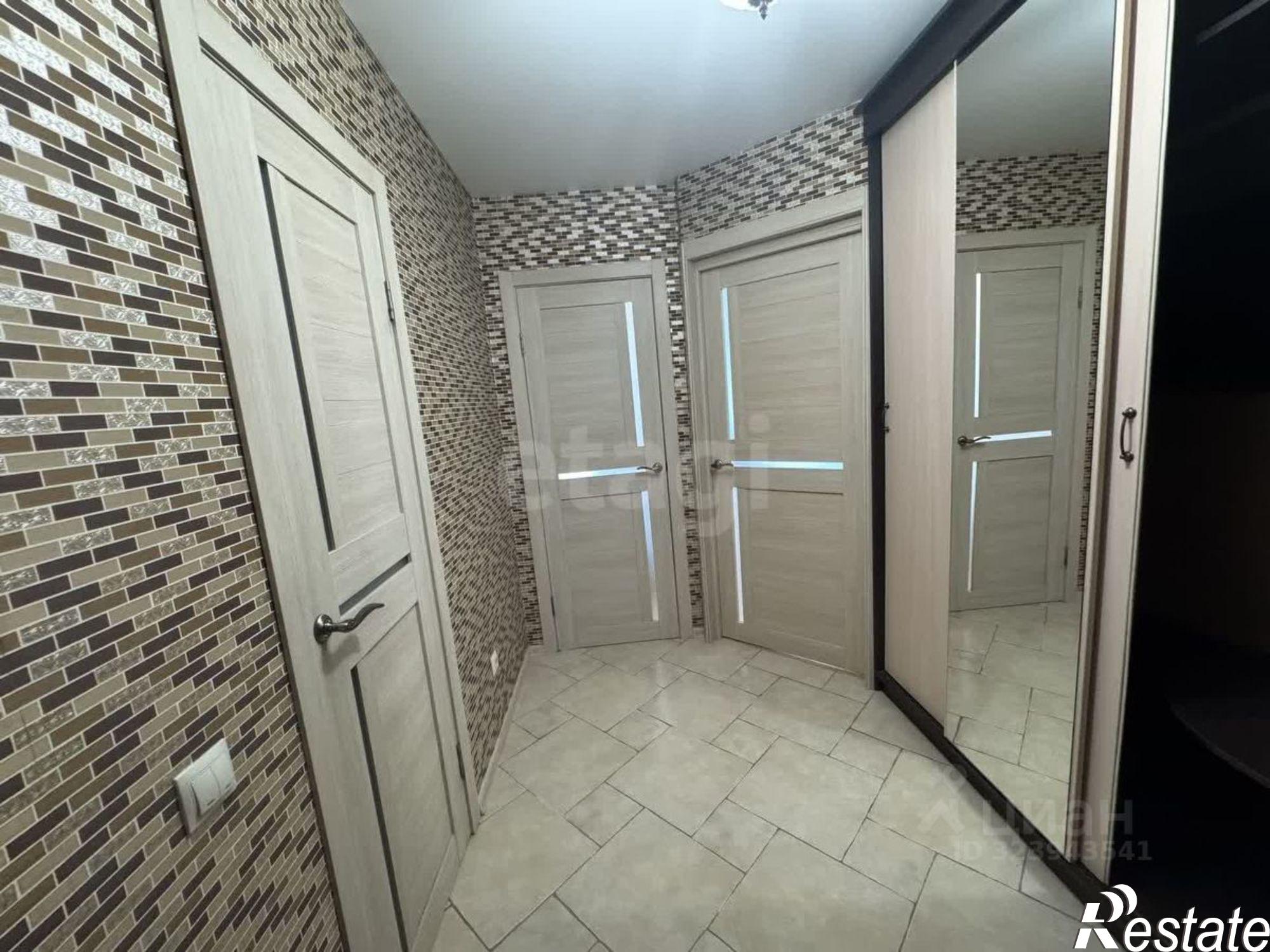 Сдать квартиру за 28 000 рублей на Бежицкая улица, 1 к7