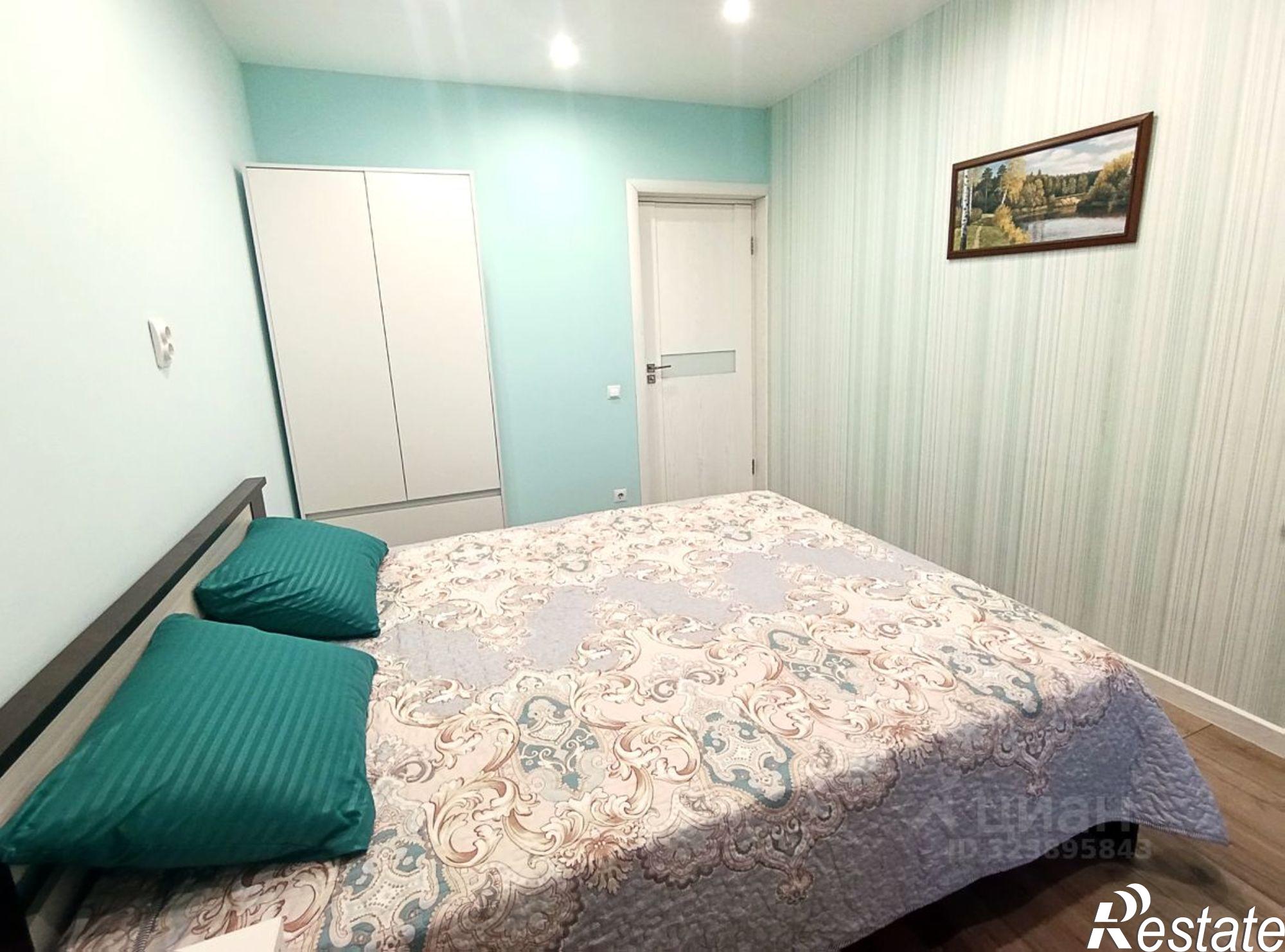 Сдать квартиру за 35 000 рублей на улица Медведева, 5