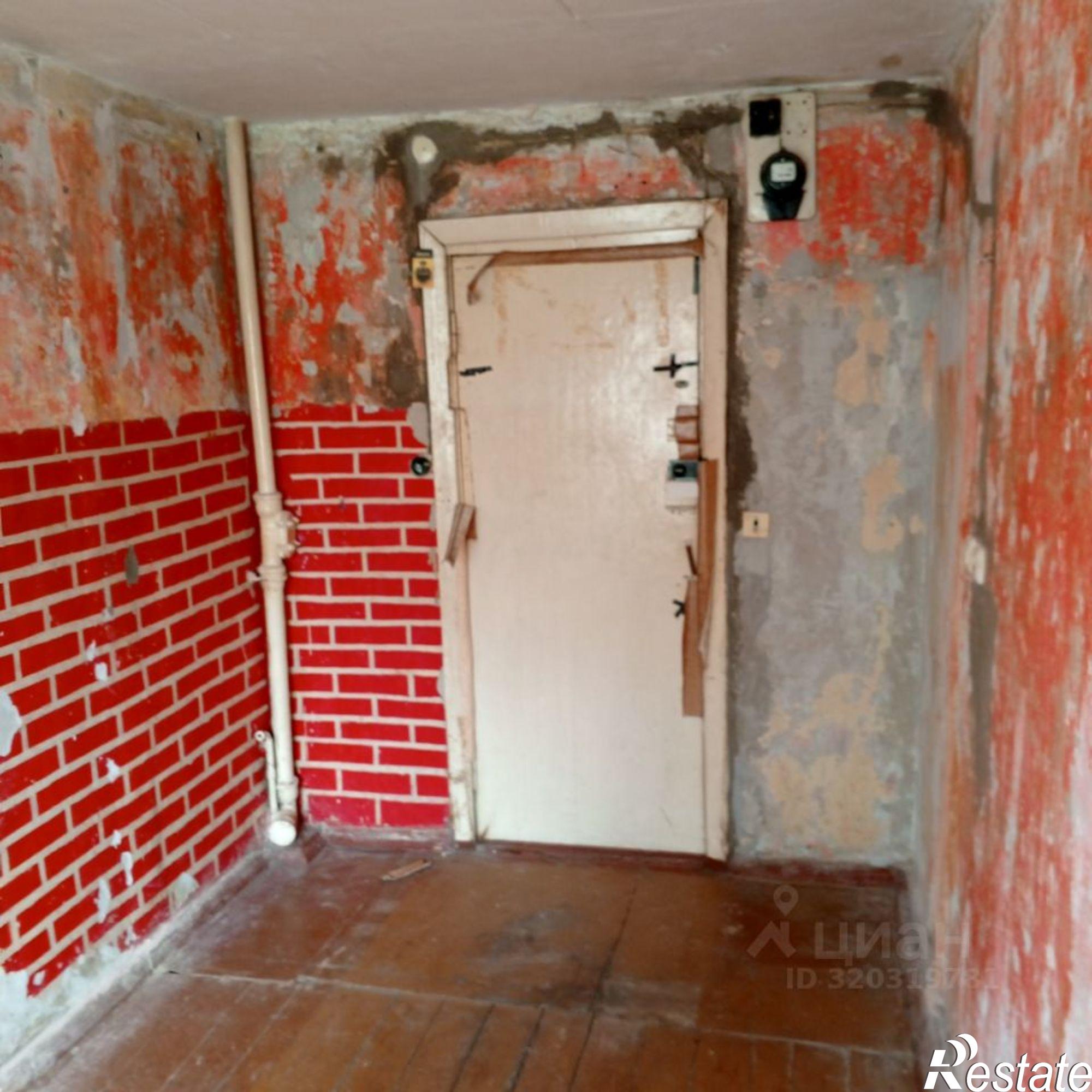 Купить комнату за 300 000 рублей на Московский проспект, 34А