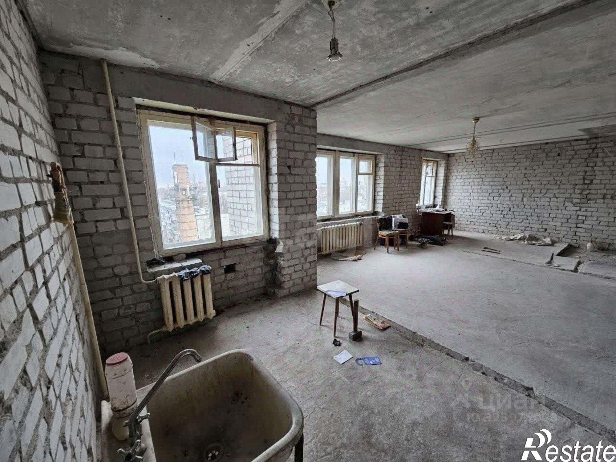 Купить квартиру за 4 250 000 рублей на ул Камозина, 38