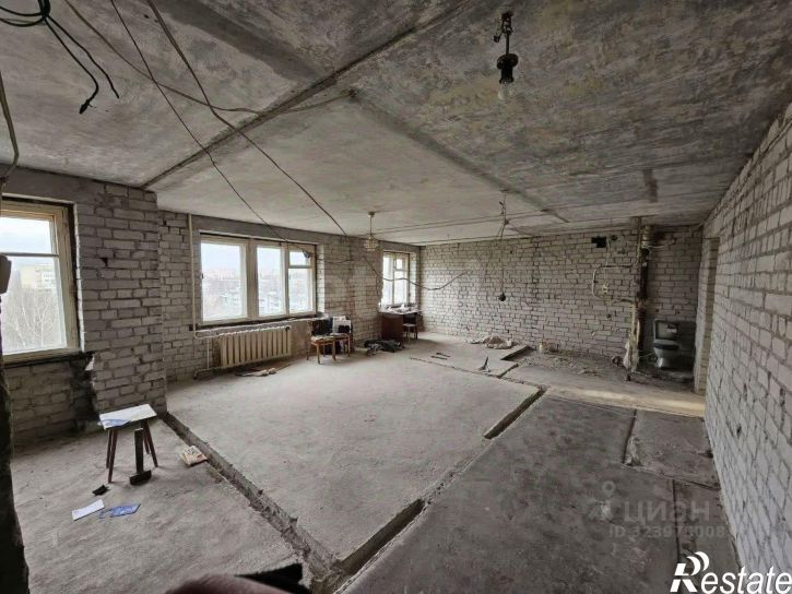 3-комн квартира ул Камозина, 38,  д. 38