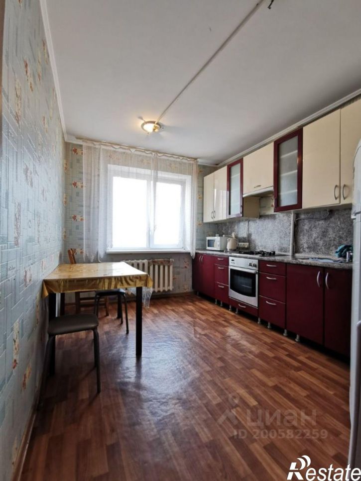 3-комн квартира ул Романа Брянского, 4,  д. 4