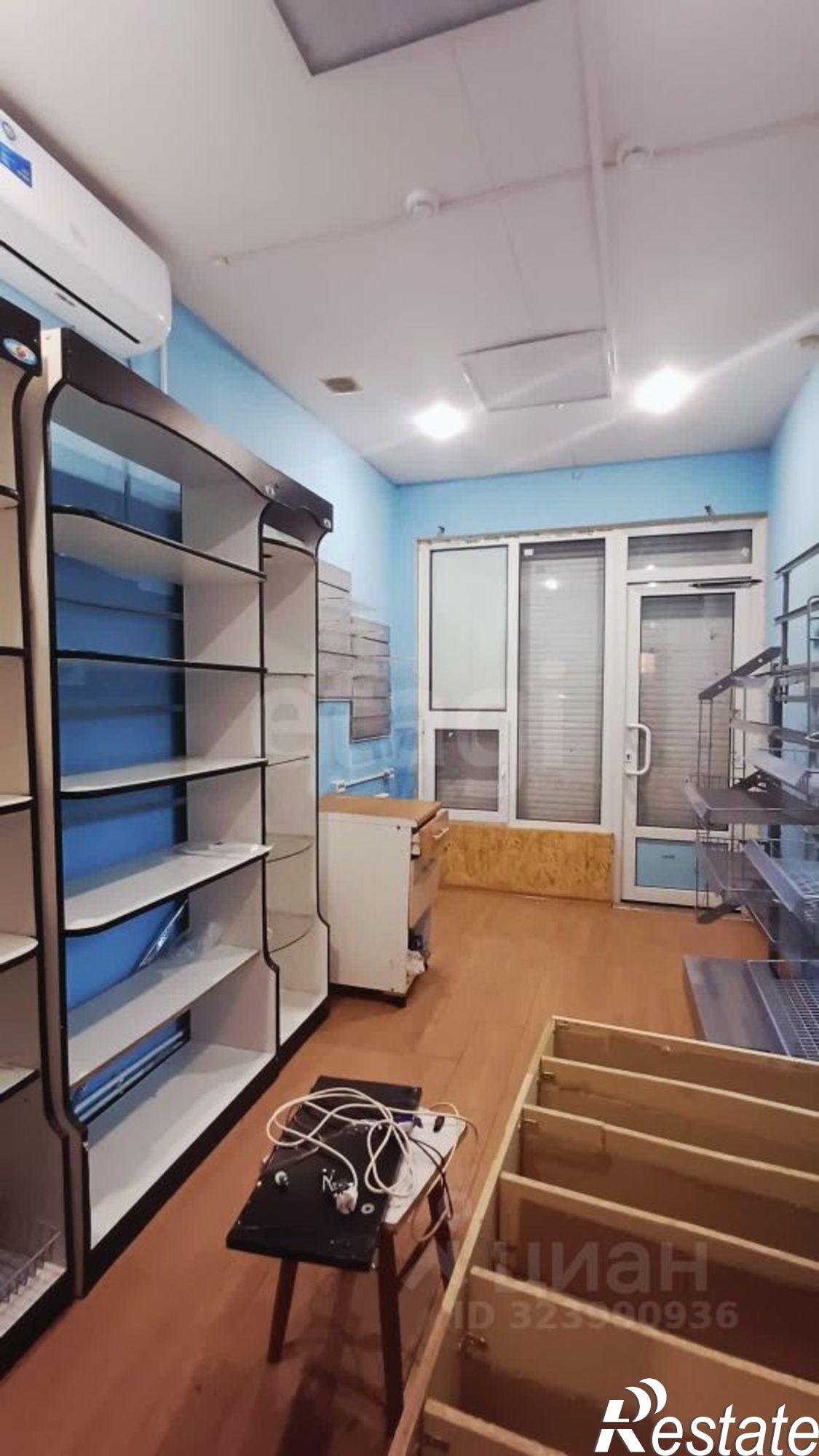 Купить торговое помещение за 3 100 030 рублей на ул Урицкого, 67