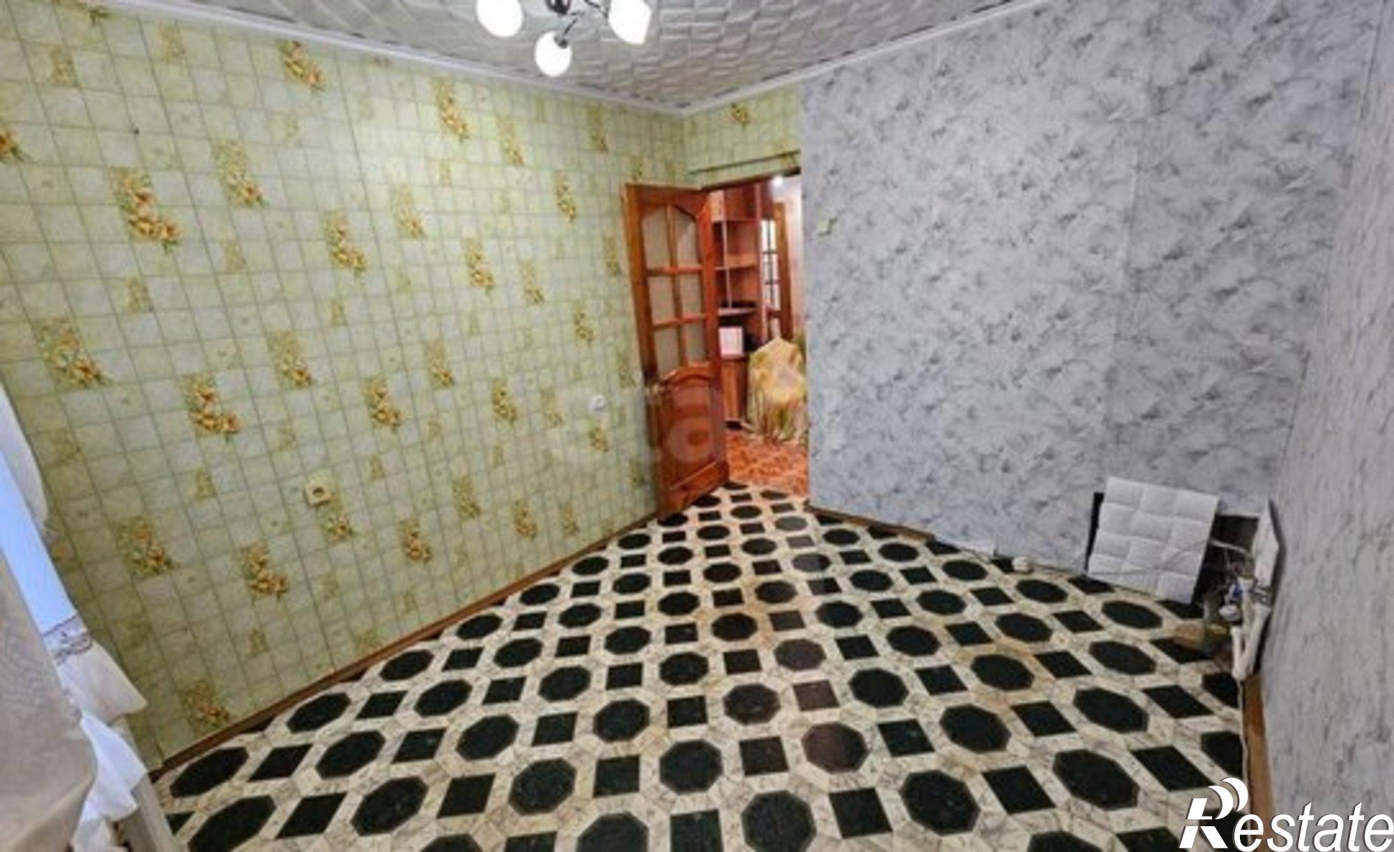 Купить квартиру за 5 700 000 рублей на Унечская улица, 99