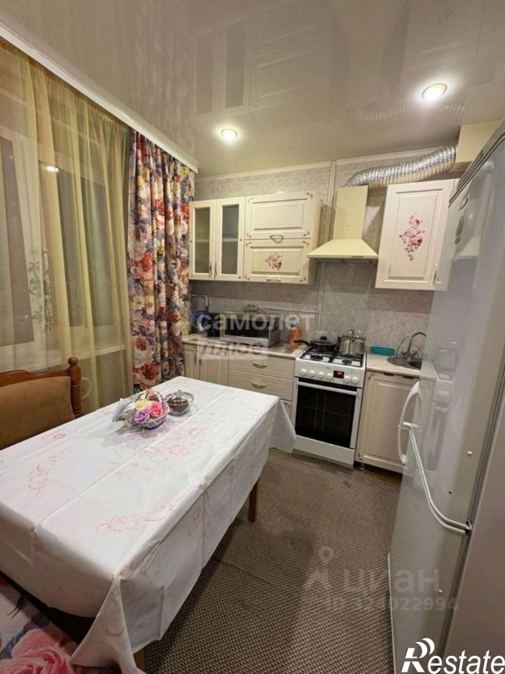 2-комн квартира улица Брянского Фронта, 10/1,  д. 10/1