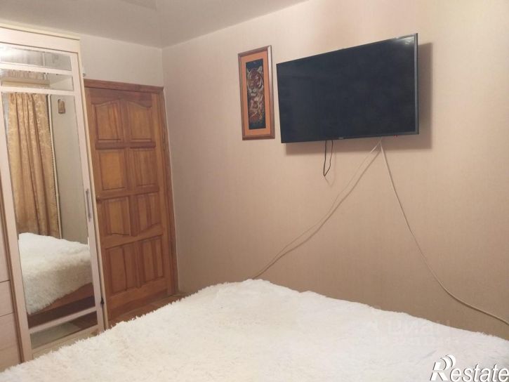 3-комн квартира ул 50-й Армии, 18,  д. 18